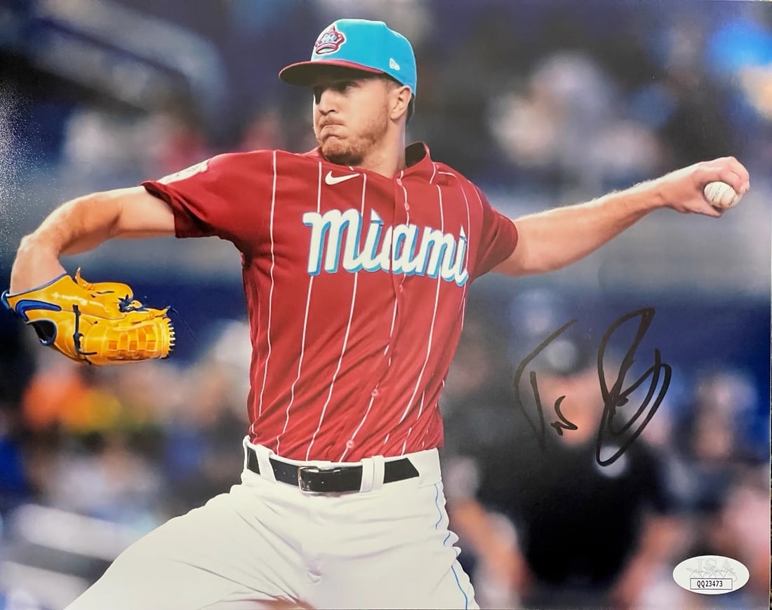 Rogers Trevor Autographed 8x10 Photo Baseball (1 of 1)
