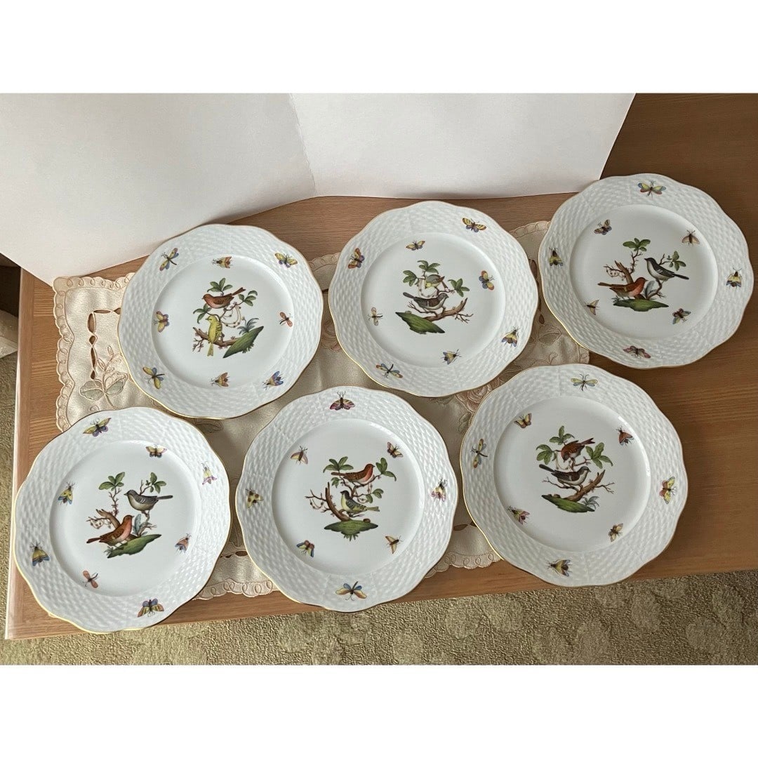 Herend Rothschild Bird Plates Set Hand Painted Porcelain dessert Plates 6pcs: Herend Rothschild Bird Plates Set Hand Painted Porcelain dessert Plates 6pcs Item Specifics: Origin: Herend Pattern: Rothschid Bird Mayer Shape: Round Color: Multicolor Material: Porcelain Brand: Here