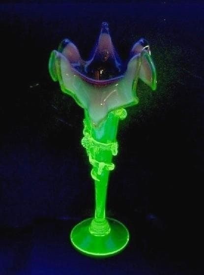 Antique glass vase flower motif cranberry glass Vaseline (1 of 17)
