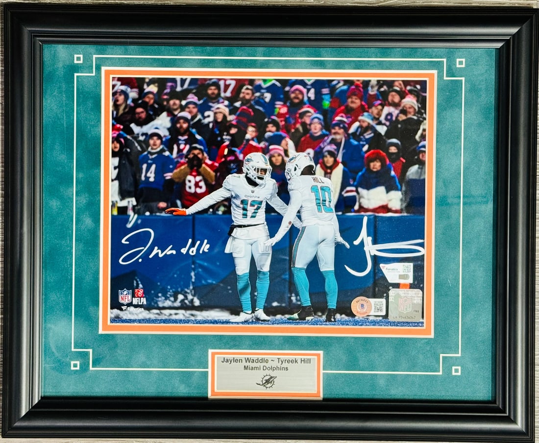 Tyreek Hill & Jaylen Waddle Autographed 8x10 Framed Photo (Beckett/ Fanatics): Tyreek Hill & Jaylen Waddle Autographed 8x10 Framed Photo (Beckett/ Fanatics) Tyreek Hill and Jaylen Waddle's sharpie signatures add a touch of personal flair to this 8x10 framed photo, making it a un