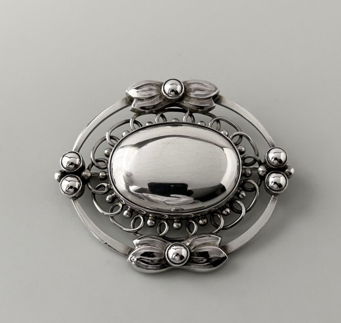 Sterling silver pin brooch No.91 by Georg Jensen (1 of 10)