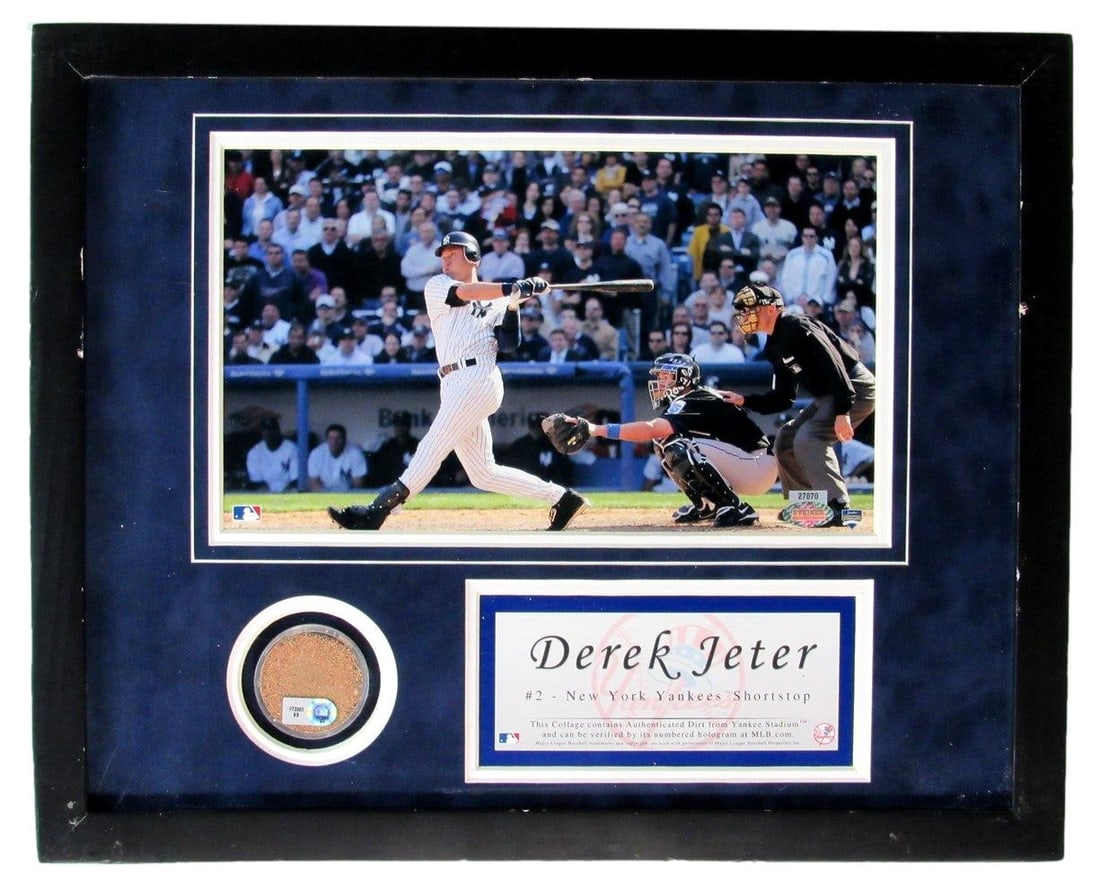 Derek Jeter Yankees Framed Collage Game Used Dirt Yankee Stadium IXL21 (1 of 5)