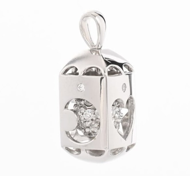 Ponte Vecchio Lucky Charm Diamond 0.66ct 18k White Gold Pendant Heart Moon Star: Ponte Vecchio Lucky Charm Diamond 0.66ct 18k White Gold Pendant Heart Moon Star Item Specifics: Pendant Shape: Square Main Stone Creation: Natural Occasion: Anniversary Birthday Christening Christmas 