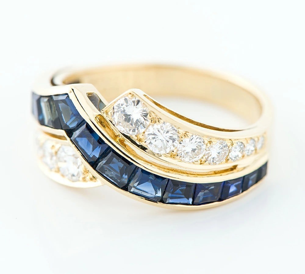 Mellerio Dits Meller Step Cut Blue Sapphire Diamond 18k Yellow Gold Band Ring: Mellerio Dits Meller Step Cut Blue Sapphire Diamond 18k Yellow Gold Band Ring Item Specifics: Materials Sourced From: France Antique: No Shape: Round Occasion: Anniversary Birthday Christening Christm