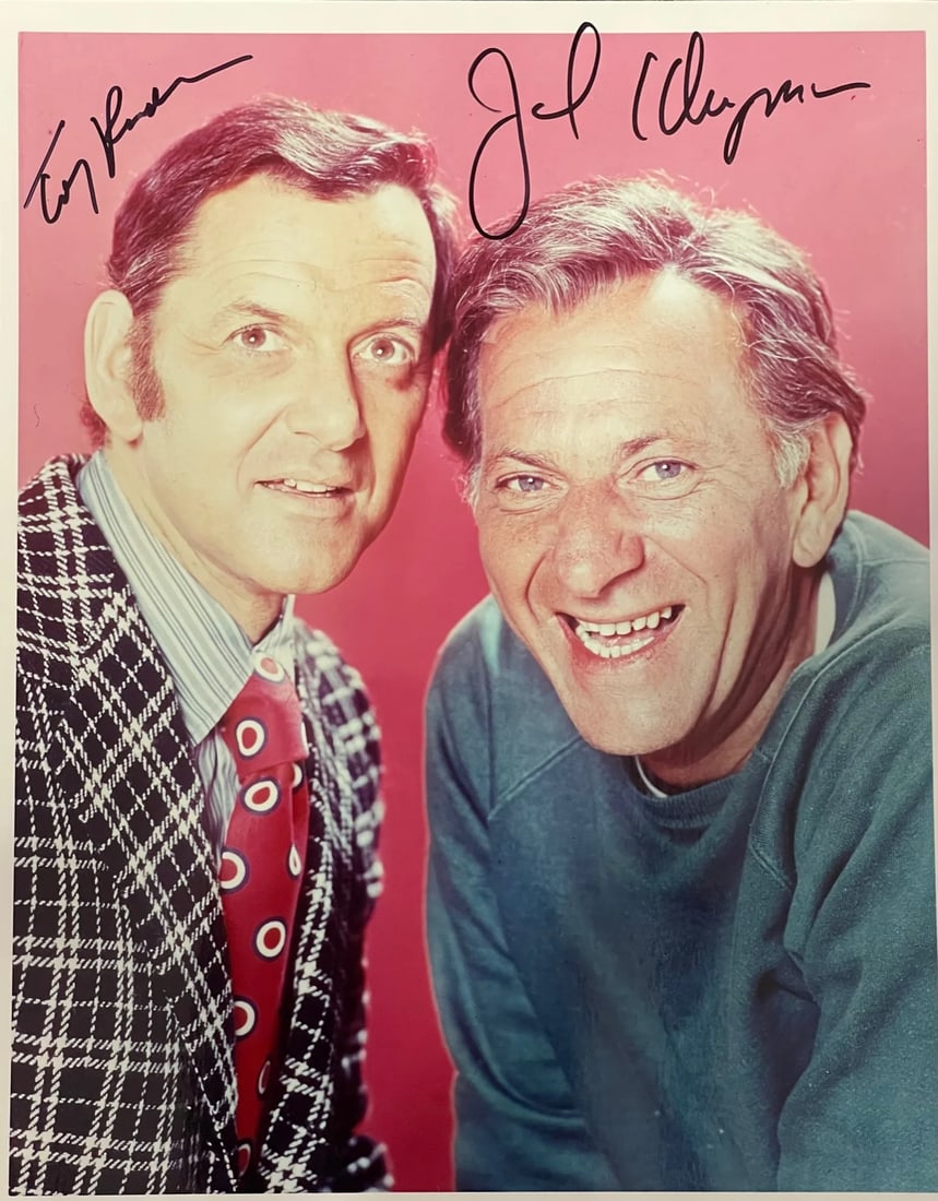 Tony Randall & Jack Klugman Autographed 8x10 Celebrity Photo: Tony Randall & Jack Klugman Autographed 8x10 Celebrity Photo Tony Randall and Jack Klugman's iconic duo from the classic TV series "The Odd Couple" shines in this rare 8x10 celebrity photo, bearing a 
