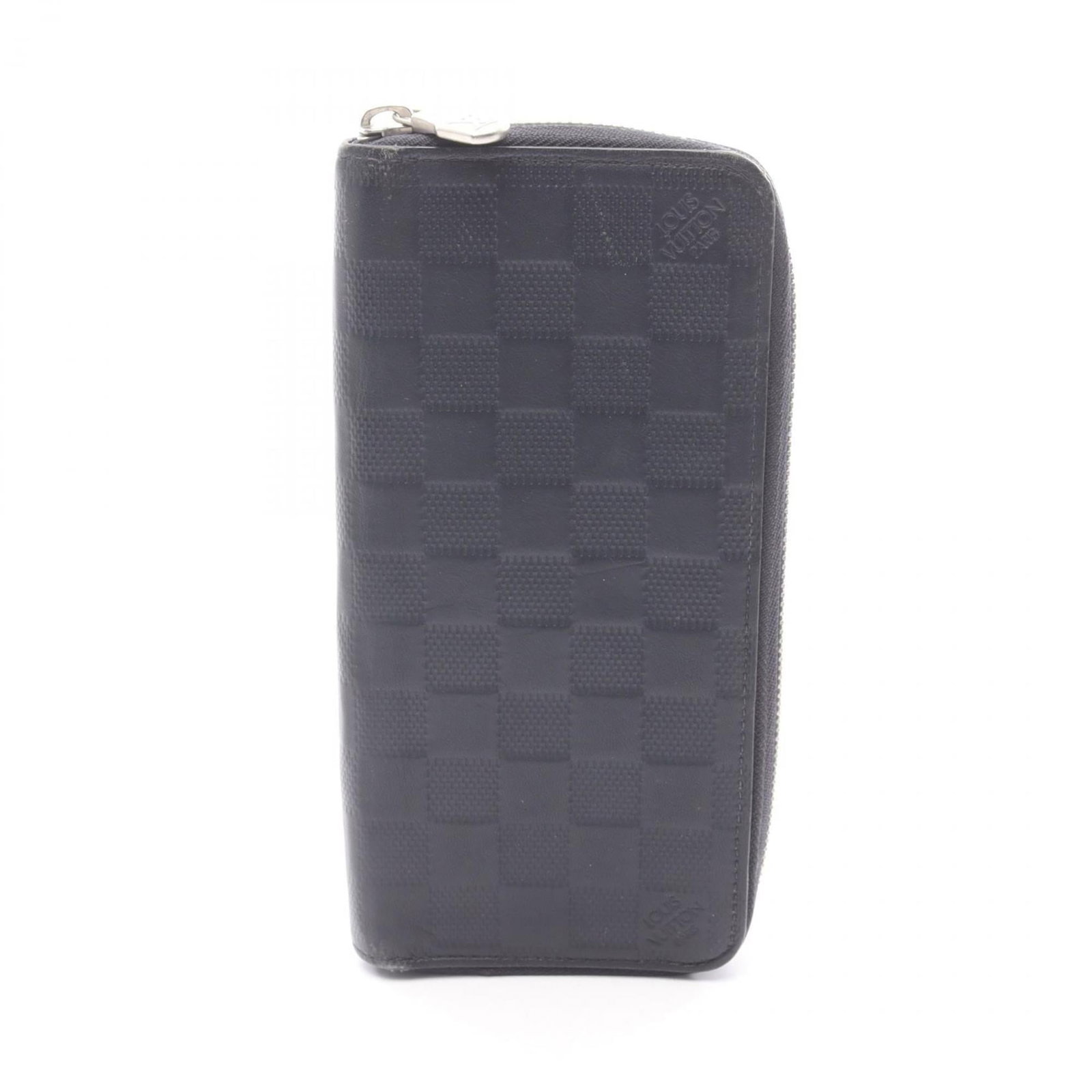 Infini Damier Bi Fold Wallet Long Vuitton Louis: Infini Damier Bi Fold Wallet Long Vuitton Louis The Louis Vuitton Infini Damier Bi Fold Wallet Long features a striking Cosmos, Infini, and Navy color combination, showcasing the iconic Damier Infini