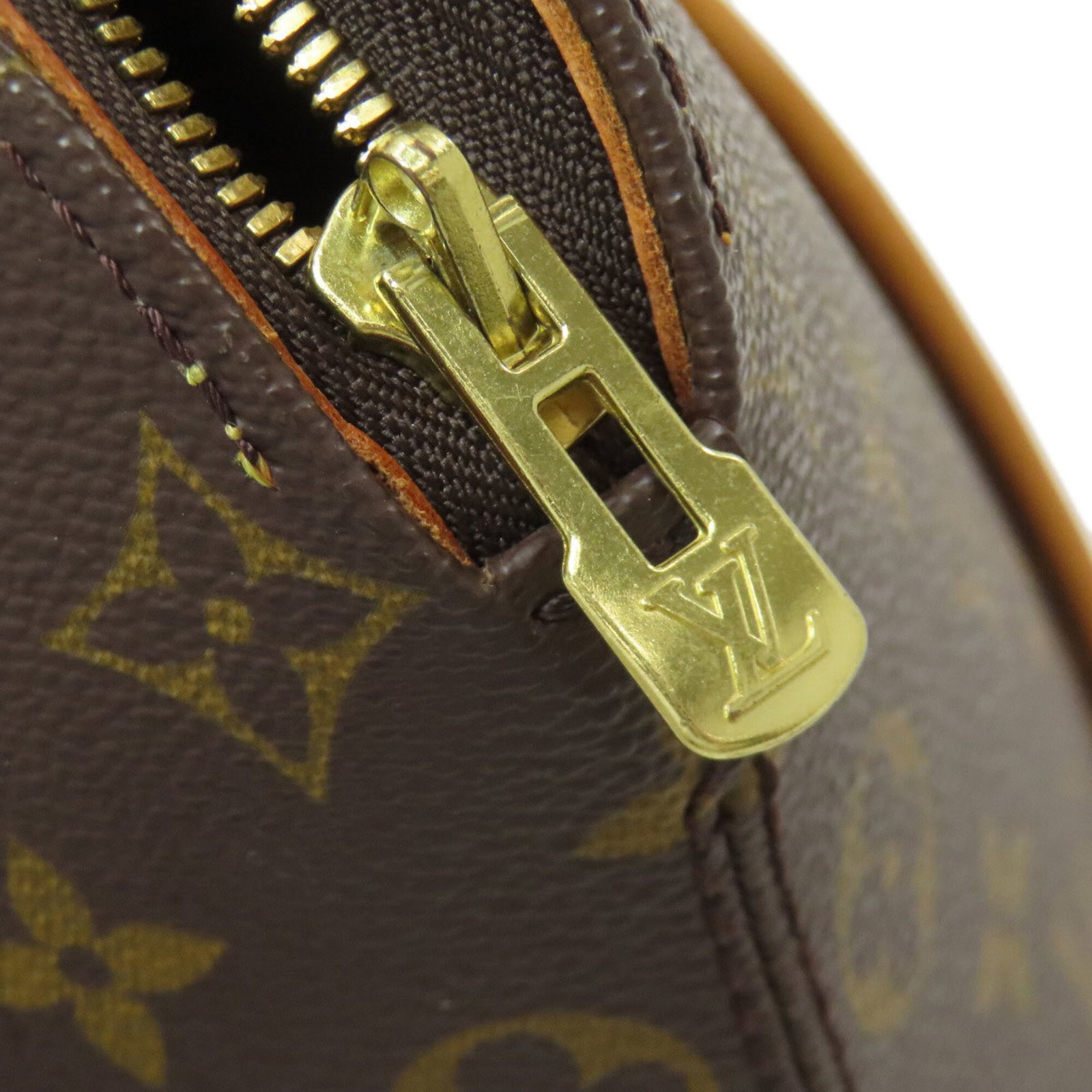 Louis Vuitton Handbag Monogram - 11
