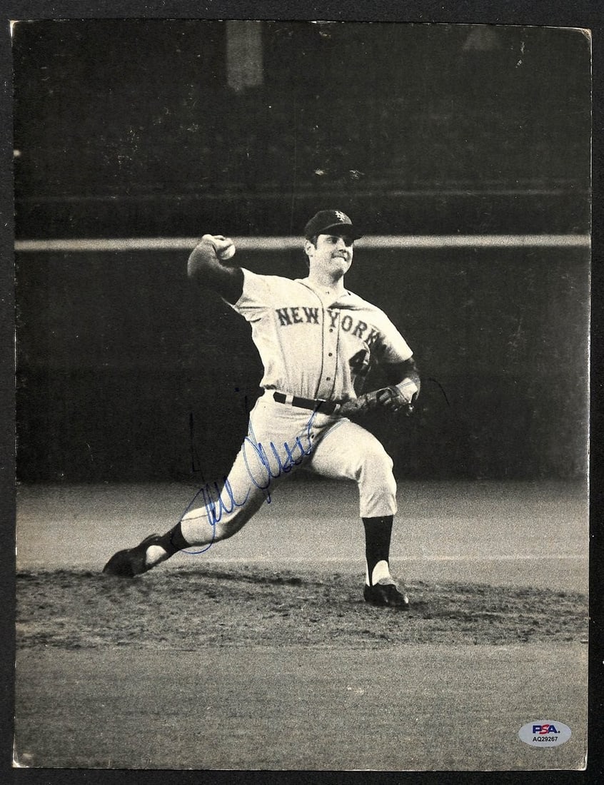 Tom Seaver HOF New York Mets Signed/ Autographed 11x14 Photo PSA/ DNA 205949: Tom Seaver HOF New York Mets Signed/ Autographed 11x14 Photo PSA/ DNA 205949 Item Specifics: Autograph Authentication: Professional Sports Authenticator (PSA) Original/Reprint: Original Player: Nolan 