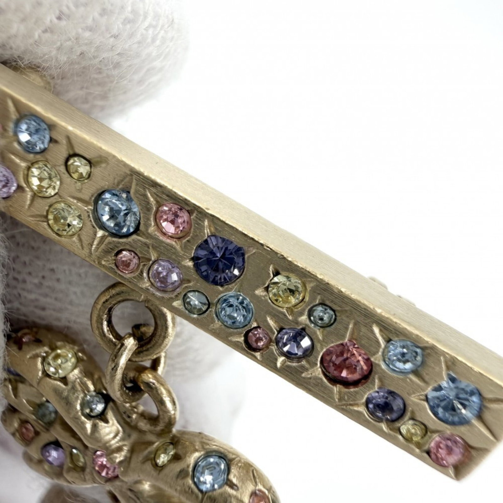 Chanel Brooch - 7