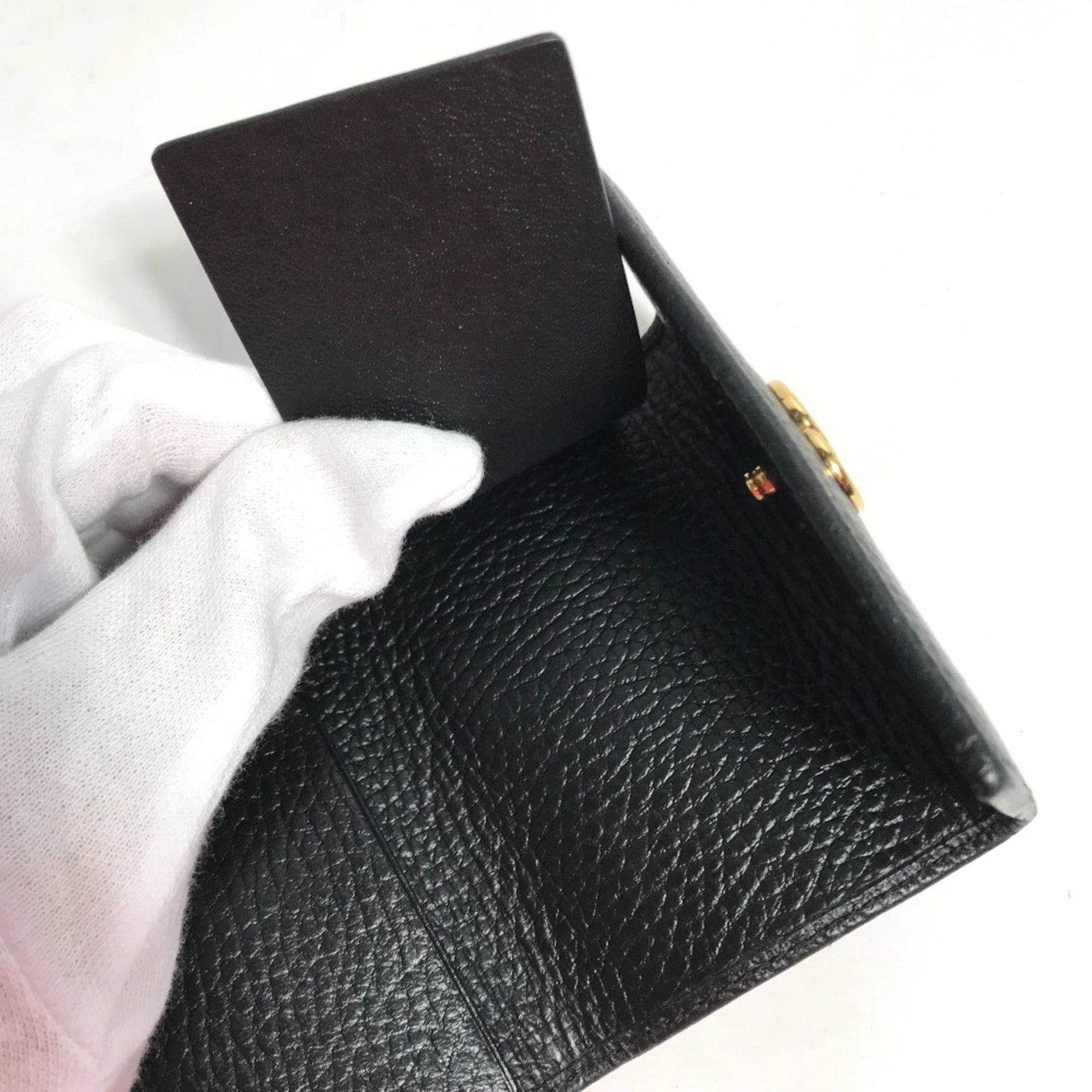 Keycase Leather by Gucci - 7