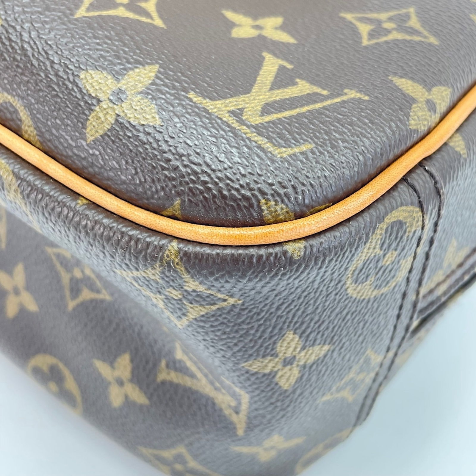 Louis Vuitton Handbag Monogram - 8