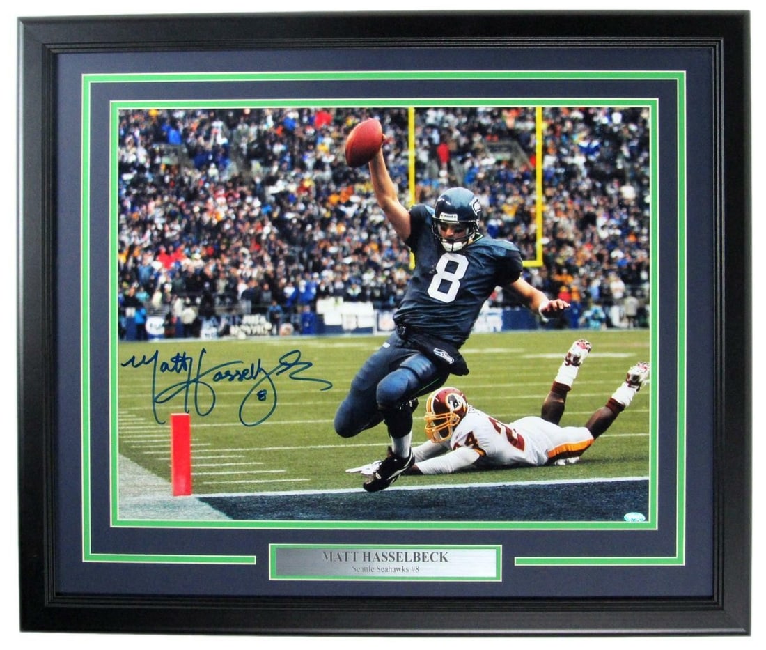 Matt Hasselbeck Seahawks Signed/ Autographed 16x20 Photo Framed MCS 157382: Matt Hasselbeck Seahawks Signed/ Autographed 16x20 Photo Framed MCS 157382 Item Specifics: Autograph Authentication: Mill Creek Sports Original/Reprint: Original Product: Photo Sport: Football Team: S