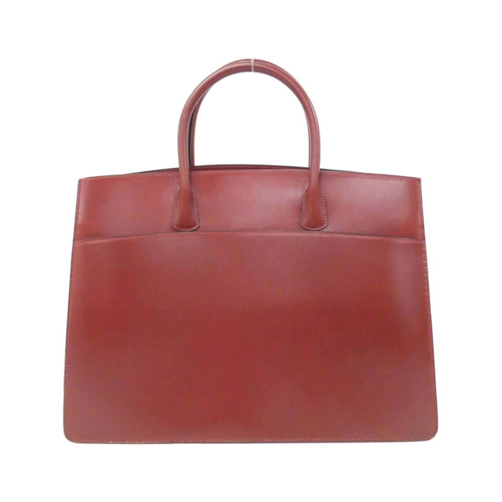Calf Leather Handbag Box Hermes: Calf Leather Handbag Box Hermes Box calf leather, a luxurious material, adorns this Calf Leather Handbag Box Hermes. Measuring 30cm x 40cm x 13cm, it offers a compact size with a rich, Rouge color. Th
