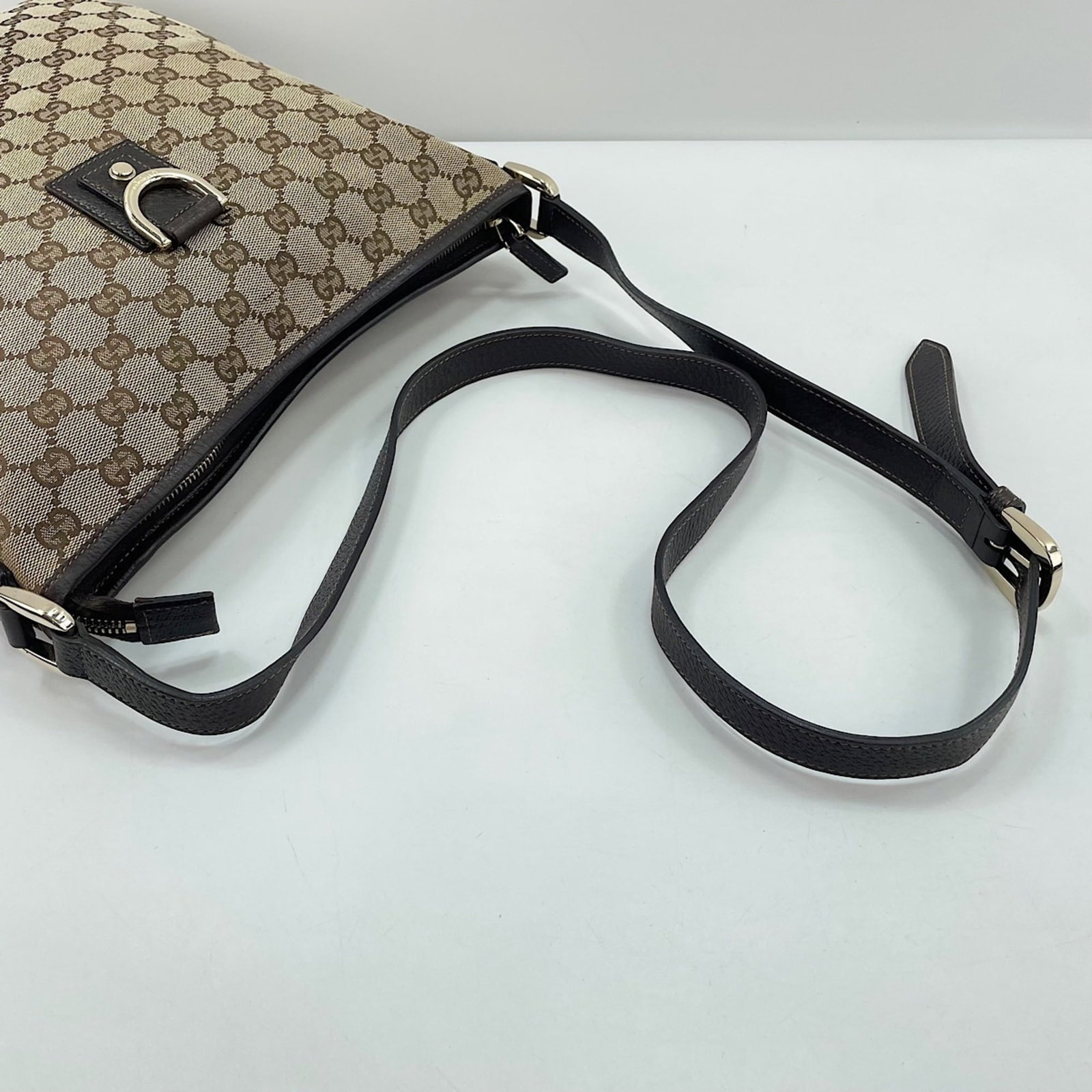 Gucci Shoulder Bag - 10