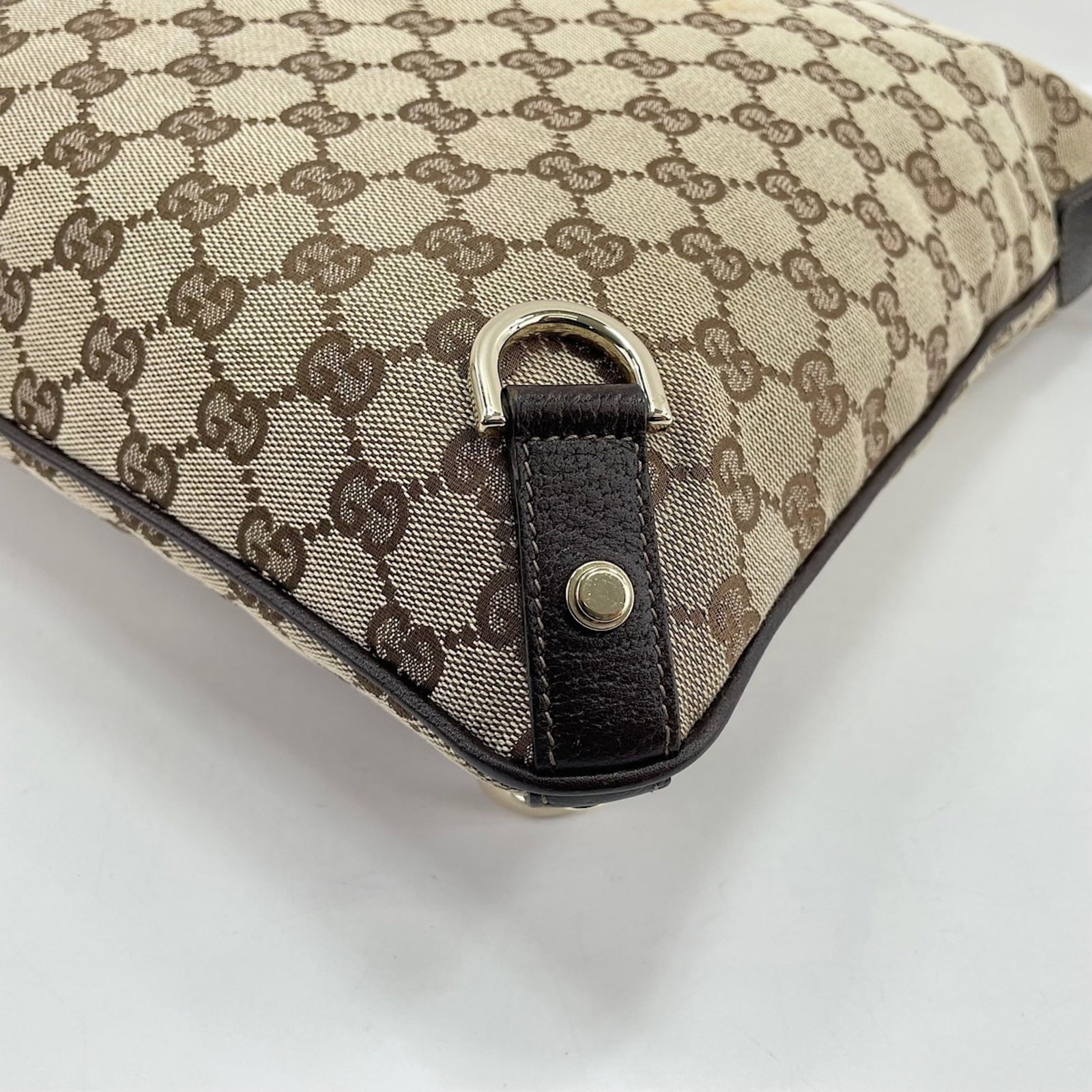 Gucci Shoulder Bag - 9