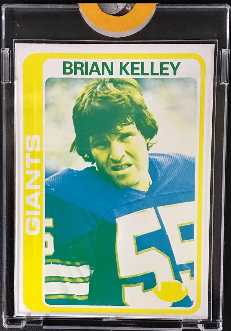 Kelley Football Card New York Topps Brian 1978 Proof Giants: Kelley Football Card New York Topps Brian 1978 Proof Giants Factory-sealed in its original Topps holder, this 1978 Proof card features Brian Kelley, a notable player for the New York Giants. The