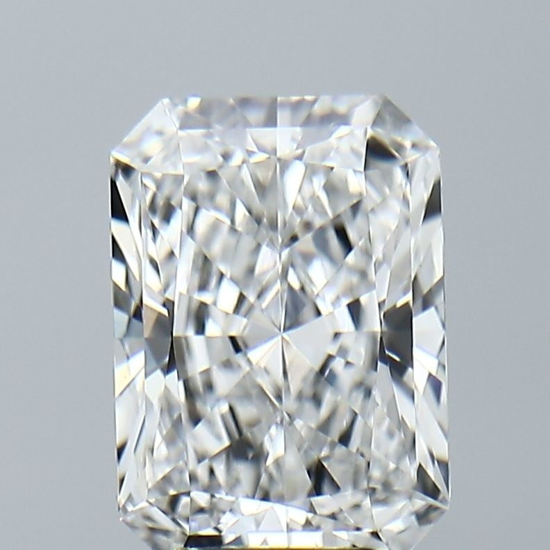 IGI Radiant 2.97ct E VVS2 - Loose Lab Diamond: IGI Radiant 2.97ct E VVS2 - Loose Lab Diamond Item Specifics: Source: This Is A Real Diamond Grown In A Lab Not Mined. Carat: 2.97 Cut: - Color: E Clarity: VVS2 Polish: EX Symmetry: EX Measurements: 1