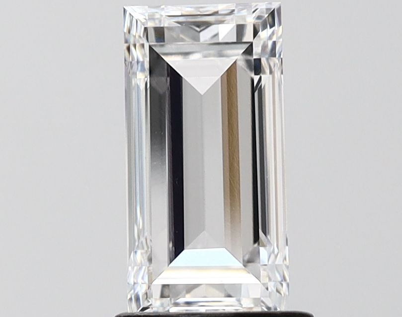IGI Baguette 1.5ct D VVS1 - Loose Lab Diamond: IGI Baguette 1.5ct D VVS1 - Loose Lab Diamond Item Specifics: Source: This Is A Real Diamond Grown In A Lab Not Mined. Carat: 1.5 Cut: - Color: D Clarity: VVS1 Polish: EX Symmetry: EX Measurements: 9.