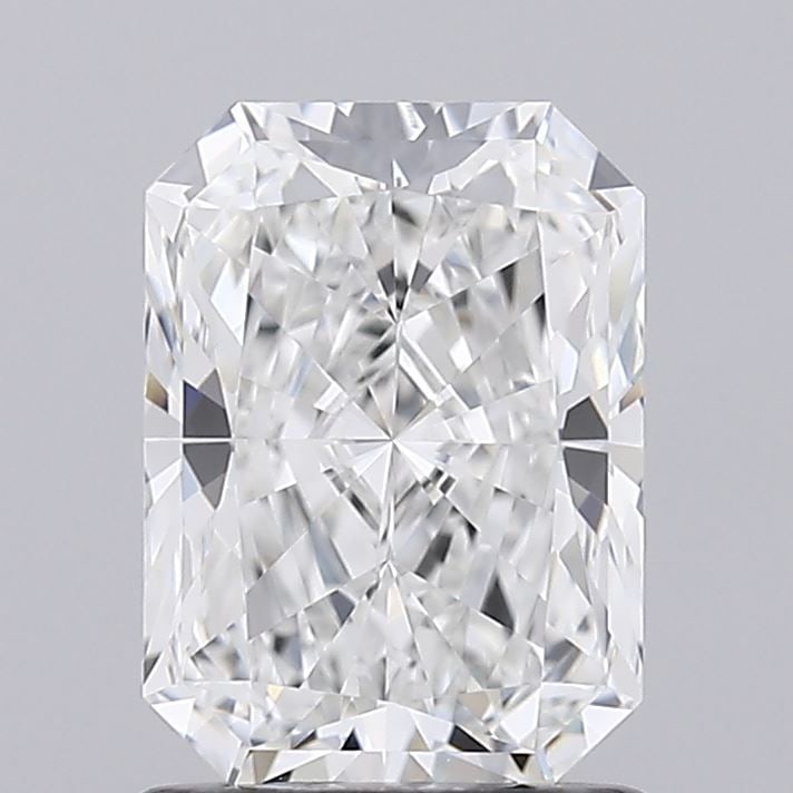 IGI Radiant 1.33ct E VVS1 - Loose Lab Diamond: IGI Radiant 1.33ct E VVS1 - Loose Lab Diamond Item Specifics: Source: This Is A Real Diamond Grown In A Lab Not Mined. Carat: 1.33 Cut: - Color: E Clarity: VVS1 Polish: EX Symmetry: EX Measurements: 7