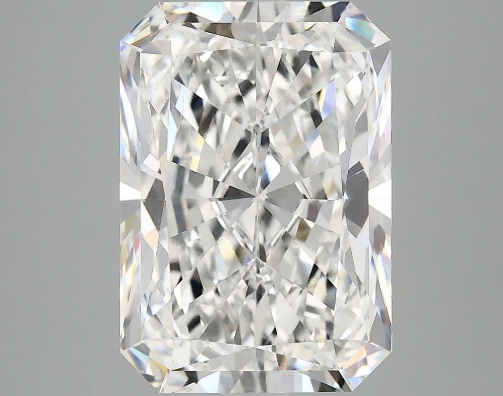 IGI Radiant 4.18ct E VVS2 - Loose Lab Diamond: IGI Radiant 4.18ct E VVS2 - Loose Lab Diamond Item Specifics: Source: This Is A Real Diamond Grown In A Lab Not Mined. Carat: 4.18 Cut: - Color: E Clarity: VVS2 Polish: EX Symmetry: EX Measurements: