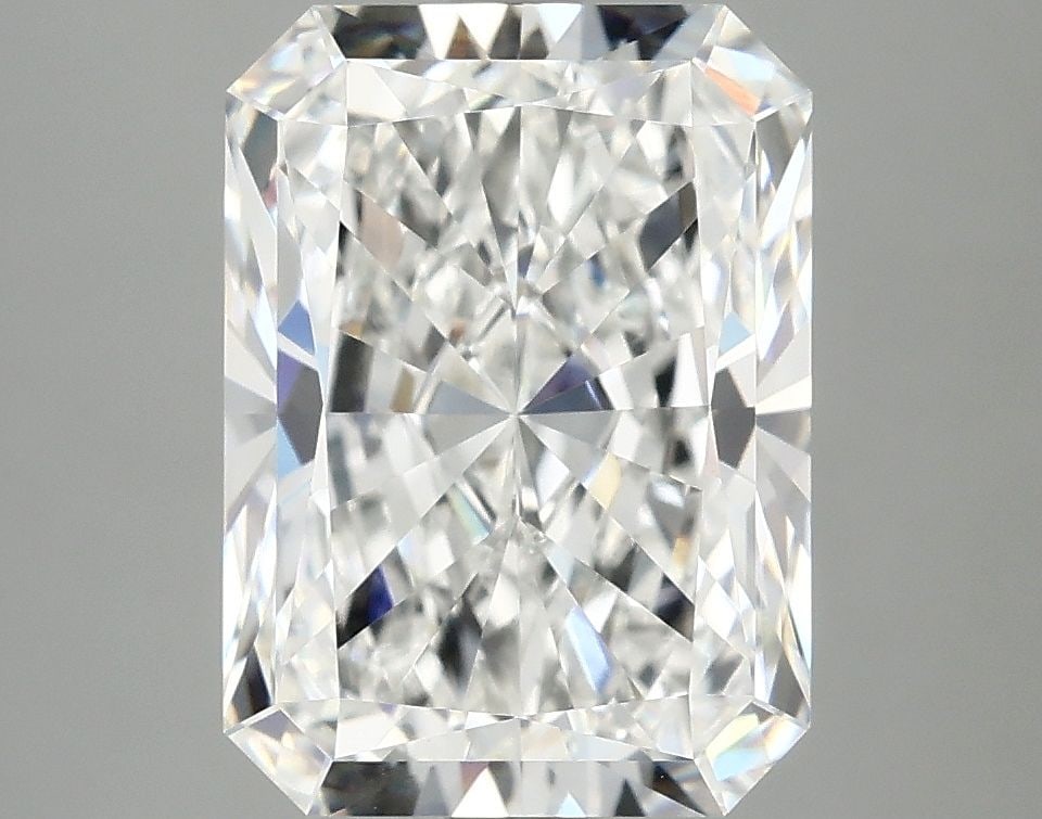 IGI Radiant 4.18ct E VVS2 - Loose Lab Diamond: IGI Radiant 4.18ct E VVS2 - Loose Lab Diamond Item Specifics: Source: This Is A Real Diamond Grown In A Lab Not Mined. Carat: 4.18 Cut: - Color: E Clarity: VVS2 Polish: EX Symmetry: EX Measurements: