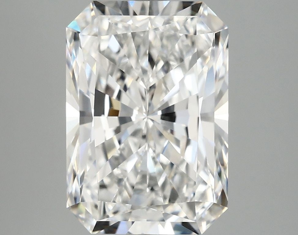 IGI Radiant 4.13ct E VVS2 - Loose Lab Diamond: IGI Radiant 4.13ct E VVS2 - Loose Lab Diamond Item Specifics: Source: This Is A Real Diamond Grown In A Lab Not Mined. Carat: 4.13 Cut: - Color: E Clarity: VVS2 Polish: EX Symmetry: EX Measurements: 1
