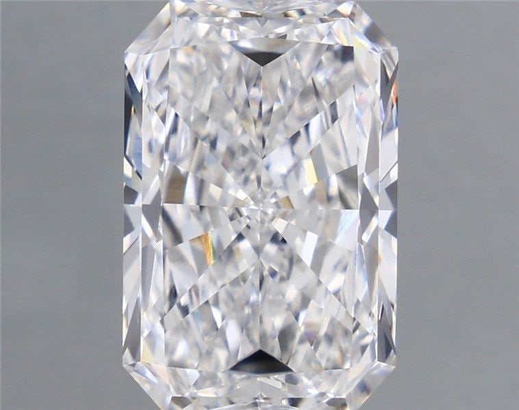 IGI Radiant 4.69ct E IF - Loose Lab Diamond: IGI Radiant 4.69ct E IF - Loose Lab Diamond Item Specifics: Source: This Is A Real Diamond Grown In A Lab Not Mined. Carat: 4.69 Cut: - Color: E Clarity: IF Polish: EX Symmetry: EX Measurements: 12.53