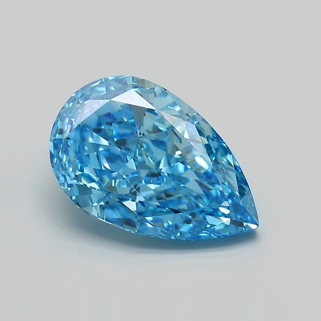 IGI Pear 3.71ct Fancy Vivid Blue VVS2 - Loose Lab Diamond: IGI Pear 3.71ct Fancy Vivid Blue VVS2 - Loose Lab Diamond Item Specifics: Source: This Is A Real Diamond Grown In A Lab Not Mined. Carat: 3.71 Cut: - Color: Fancy Vivid Blue Clarity: VVS2 Polish: EX S