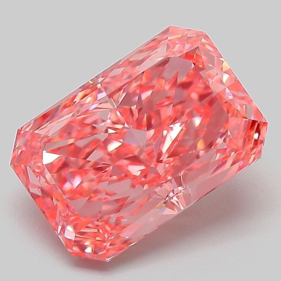 IGI Radiant 4.04ct Fancy Vivid Pink VVS2 - Loose Lab Diamond: IGI Radiant 4.04ct Fancy Vivid Pink VVS2 - Loose Lab Diamond Item Specifics: Source: This Is A Real Diamond Grown In A Lab Not Mined. Carat: 4.04 Cut: - Color: Fancy Vivid Pink Clarity: VVS2 Polish: E
