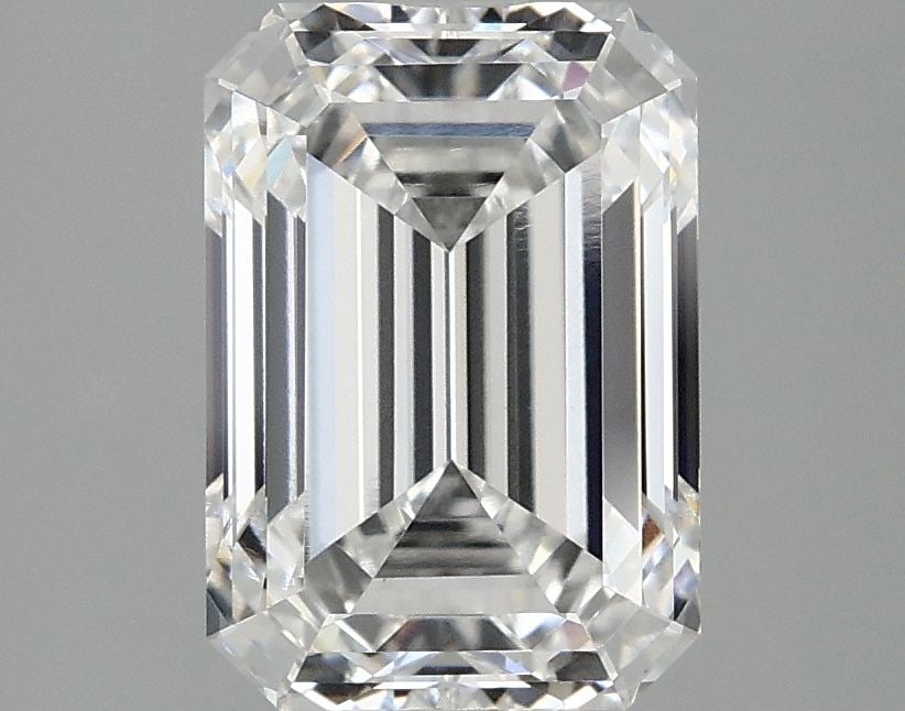 IGI Emerald 2.59ct E VVS2 - Loose Lab Diamond: IGI Emerald 2.59ct E VVS2 - Loose Lab Diamond Item Specifics: Source: This Is A Real Diamond Grown In A Lab Not Mined. Carat: 2.59 Cut: - Color: E Clarity: VVS2 Polish: EX Symmetry: EX Measurements: 9