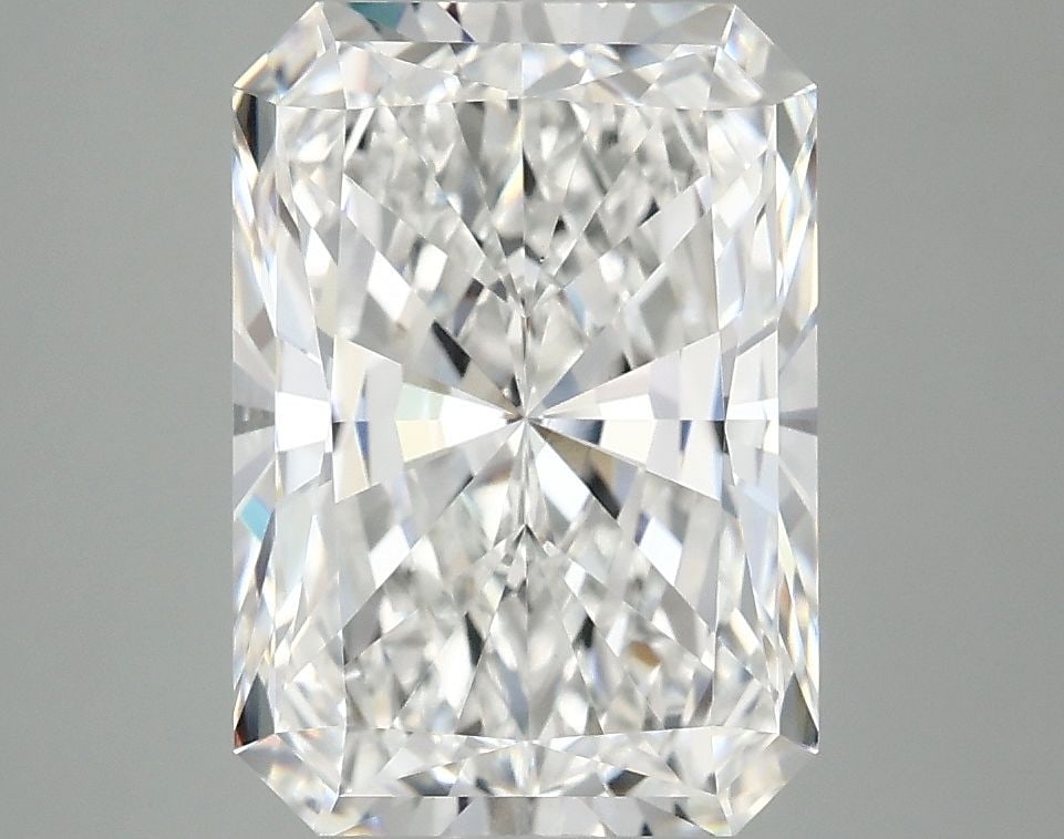 IGI Radiant 4.06ct E VVS2 - Loose Lab Diamond: IGI Radiant 4.06ct E VVS2 - Loose Lab Diamond Item Specifics: Source: This Is A Real Diamond Grown In A Lab Not Mined. Carat: 4.06 Cut: - Color: E Clarity: VVS2 Polish: EX Symmetry: EX Measurements: 1