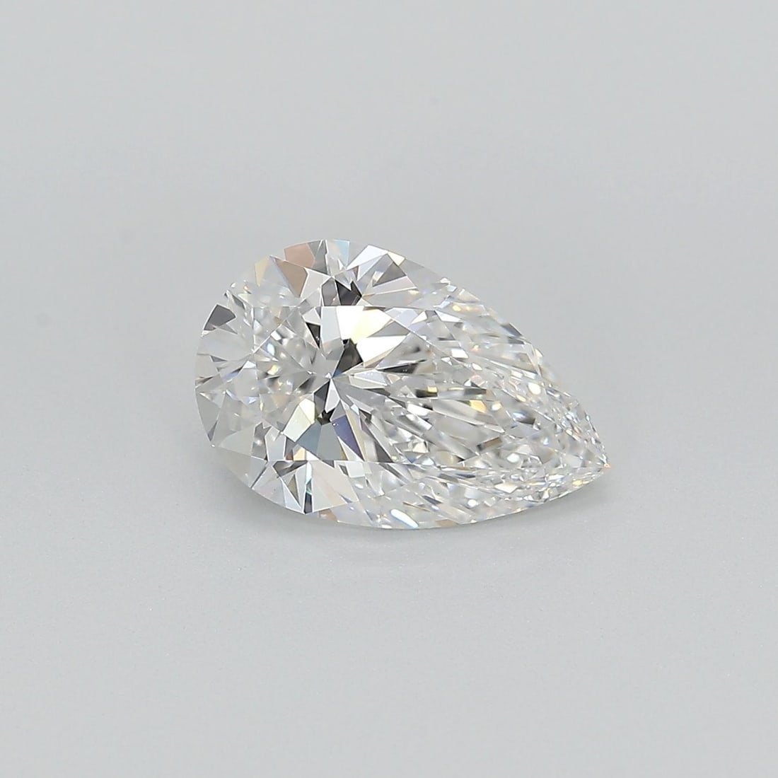 IGI Pear 2.66ct E VVS2 - Loose Lab Diamond: IGI Pear 2.66ct E VVS2 - Loose Lab Diamond Item Specifics: Source: This Is A Real Diamond Grown In A Lab Not Mined. Carat: 2.66 Cut: - Color: E Clarity: VVS2 Polish: EX Symmetry: EX Measurements: 12.1