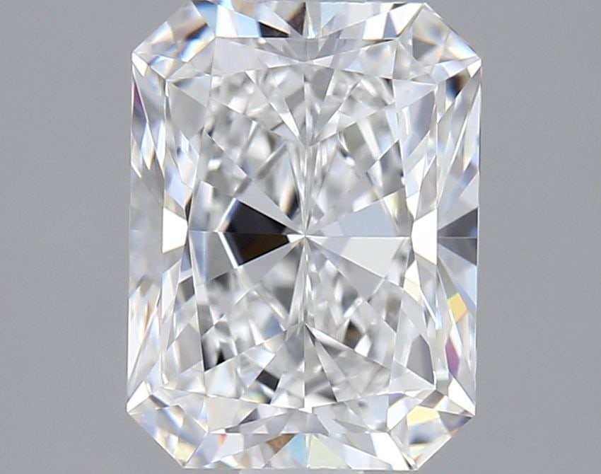 IGI Radiant 1.6ct E VVS1 - Loose Lab Diamond: IGI Radiant 1.6ct E VVS1 - Loose Lab Diamond Item Specifics: Source: This Is A Real Diamond Grown In A Lab Not Mined. Carat: 1.6 Cut: - Color: E Clarity: VVS1 Polish: EX Symmetry: EX Measurements: 7.8