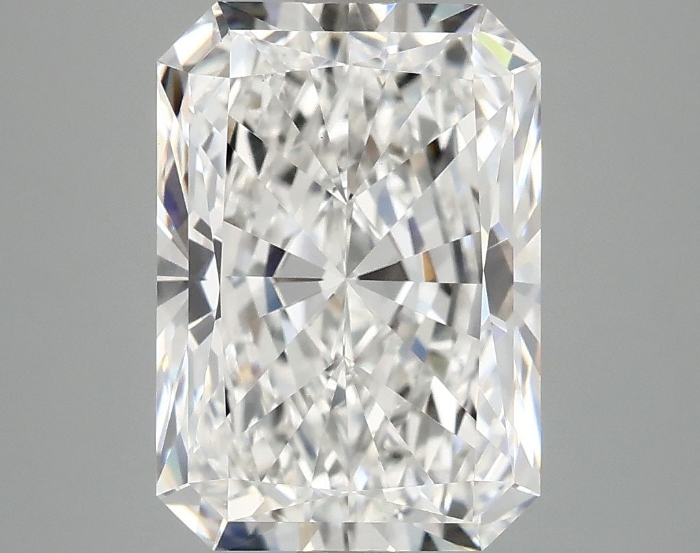 IGI Radiant 4.05ct E VVS2 - Loose Lab Diamond: IGI Radiant 4.05ct E VVS2 - Loose Lab Diamond Item Specifics: Source: This Is A Real Diamond Grown In A Lab Not Mined. Carat: 4.05 Cut: - Color: E Clarity: VVS2 Polish: EX Symmetry: EX Measurements: 1