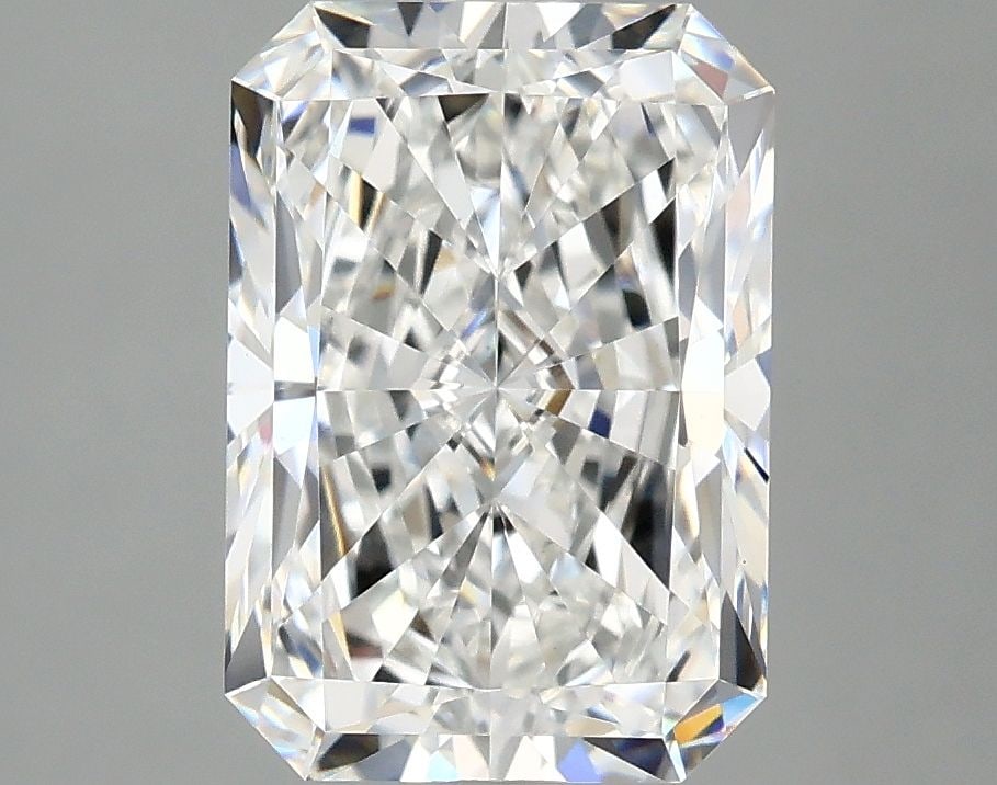 IGI Radiant 3.08ct E VVS2 - Loose Lab Diamond: IGI Radiant 3.08ct E VVS2 - Loose Lab Diamond Item Specifics: Source: This Is A Real Diamond Grown In A Lab Not Mined. Carat: 3.08 Cut: - Color: E Clarity: VVS2 Polish: EX Symmetry: EX Measurements: 1