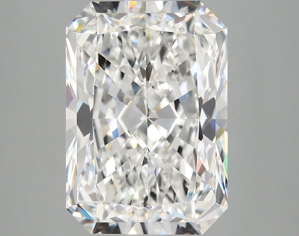 IGI Radiant 4.09ct E VVS2 - Loose Lab Diamond: IGI Radiant 4.09ct E VVS2 - Loose Lab Diamond Item Specifics: Source: This Is A Real Diamond Grown In A Lab Not Mined. Carat: 4.09 Cut: - Color: E Clarity: VVS2 Polish: EX Symmetry: EX Measurements: 1