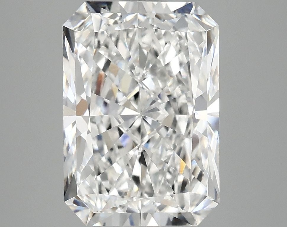 IGI Radiant 4.1ct E VVS2 - Loose Lab Diamond: IGI Radiant 4.1ct E VVS2 - Loose Lab Diamond Item Specifics: Source: This Is A Real Diamond Grown In A Lab Not Mined. Carat: 4.1 Cut: - Color: E Clarity: VVS2 Polish: EX Symmetry: EX Measurements: 11.