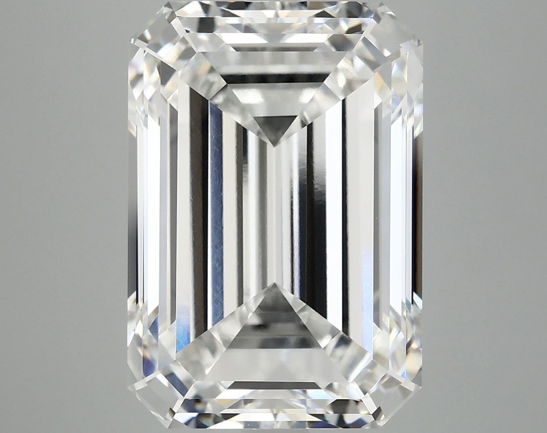 IGI Emerald 10.1ct F VVS2 - Loose Lab Diamond: IGI Emerald 10.1ct F VVS2 - Loose Lab Diamond Item Specifics: Source: This Is A Real Diamond Grown In A Lab Not Mined. Carat: 10.1 Cut: - Color: F Clarity: VVS2 Polish: EX Symmetry: EX Measurements: 1
