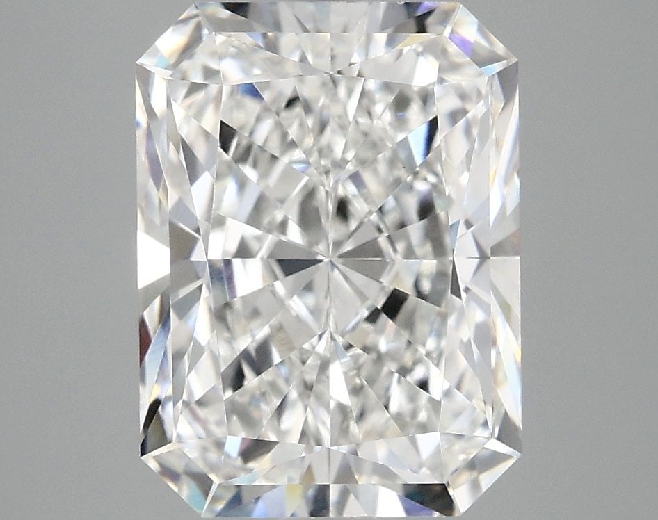 IGI Radiant 4.12ct E VVS2 - Loose Lab Diamond: IGI Radiant 4.12ct E VVS2 - Loose Lab Diamond Item Specifics: Source: This Is A Real Diamond Grown In A Lab Not Mined. Carat: 4.12 Cut: - Color: E Clarity: VVS2 Polish: EX Symmetry: EX Measurements: 1