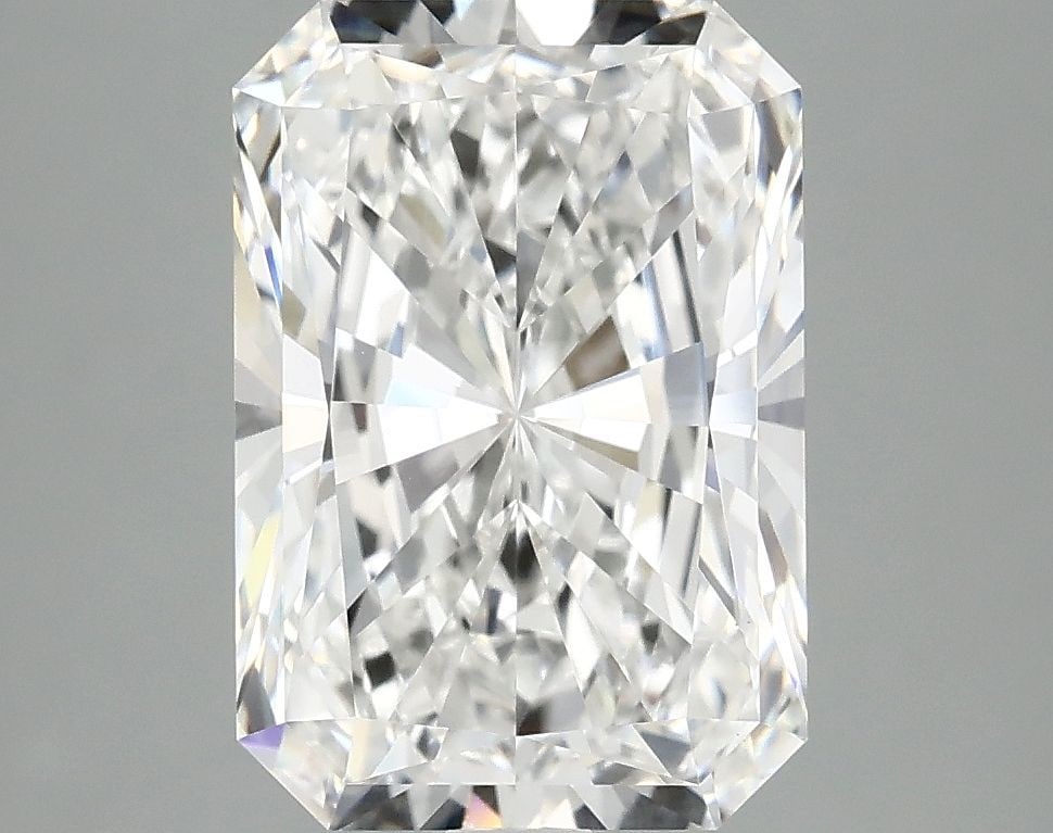 IGI Radiant 3.9ct D VVS2 - Loose Lab Diamond: IGI Radiant 3.9ct D VVS2 - Loose Lab Diamond Item Specifics: Source: This Is A Real Diamond Grown In A Lab Not Mined. Carat: 3.9 Cut: - Color: D Clarity: VVS2 Polish: EX Symmetry: EX Measurements: