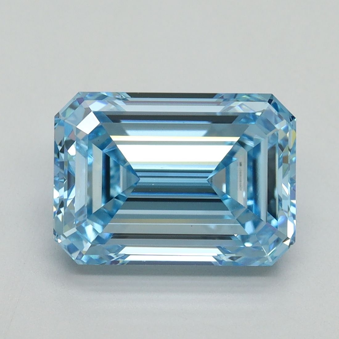IGI Emerald 3.86ct Fancy Vivid Blue VVS2 - Loose Lab Diamond: IGI Emerald 3.86ct Fancy Vivid Blue VVS2 - Loose Lab Diamond Item Specifics: Source: This Is A Real Diamond Grown In A Lab Not Mined. Carat: 3.86 Cut: - Color: Fancy Vivid Blue Clarity: VVS2 Polish: E