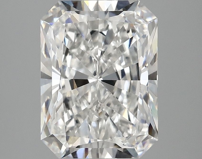 IGI Radiant 3.1ct E VVS2 - Loose Lab Diamond: IGI Radiant 3.1ct E VVS2 - Loose Lab Diamond Item Specifics: Source: This Is A Real Diamond Grown In A Lab Not Mined. Carat: 3.1 Cut: - Color: E Clarity: VVS2 Polish: EX Symmetry: EX Measurements: