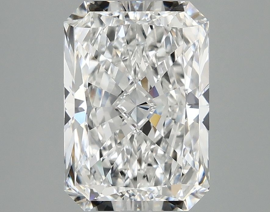 IGI Radiant 2.94ct E VVS2 - Loose Lab Diamond: IGI Radiant 2.94ct E VVS2 - Loose Lab Diamond Item Specifics: Source: This Is A Real Diamond Grown In A Lab Not Mined. Carat: 2.94 Cut: - Color: E Clarity: VVS2 Polish: EX Symmetry: EX Measurements: 1