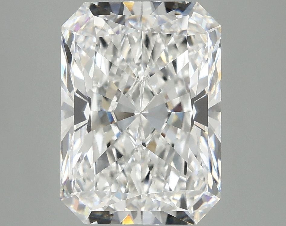 IGI Radiant 4.09ct E VVS2 - Loose Lab Diamond: IGI Radiant 4.09ct E VVS2 - Loose Lab Diamond Item Specifics: Source: This Is A Real Diamond Grown In A Lab Not Mined. Carat: 4.09 Cut: - Color: E Clarity: VVS2 Polish: EX Symmetry: EX Measurements: