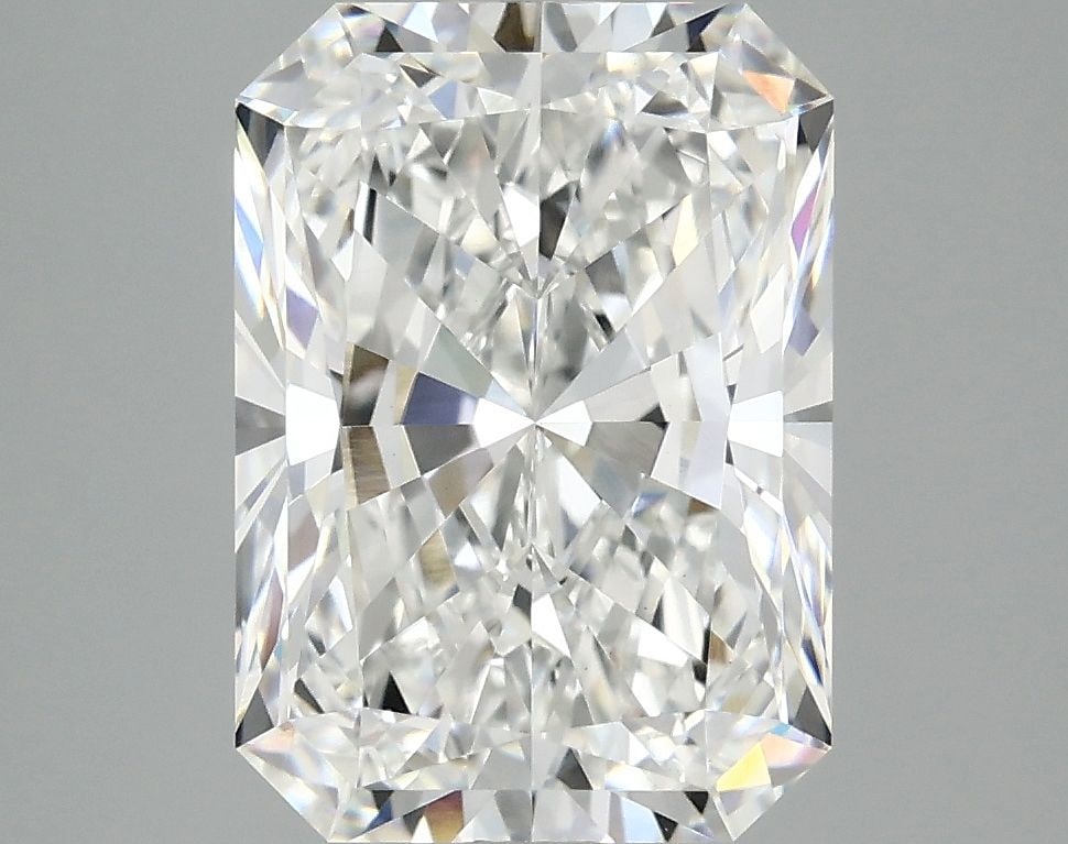 IGI Radiant 4.09ct E VVS2 - Loose Lab Diamond: IGI Radiant 4.09ct E VVS2 - Loose Lab Diamond Item Specifics: Source: This Is A Real Diamond Grown In A Lab Not Mined. Carat: 4.09 Cut: - Color: E Clarity: VVS2 Polish: EX Symmetry: EX Measurements: 1