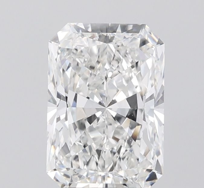IGI Radiant 2.04ct E VVS2 - Loose Lab Diamond: IGI Radiant 2.04ct E VVS2 - Loose Lab Diamond Item Specifics: Source: This Is A Real Diamond Grown In A Lab Not Mined. Carat: 2.04 Cut: - Color: E Clarity: VVS2 Polish: EX Symmetry: EX Measurements: 8