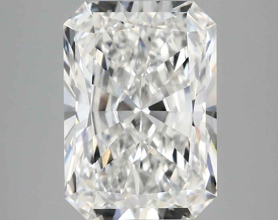 IGI Radiant 4.06ct E VVS2 - Loose Lab Diamond: IGI Radiant 4.06ct E VVS2 - Loose Lab Diamond Item Specifics: Source: This Is A Real Diamond Grown In A Lab Not Mined. Carat: 4.06 Cut: - Color: E Clarity: VVS2 Polish: EX Symmetry: EX Measurements: 1