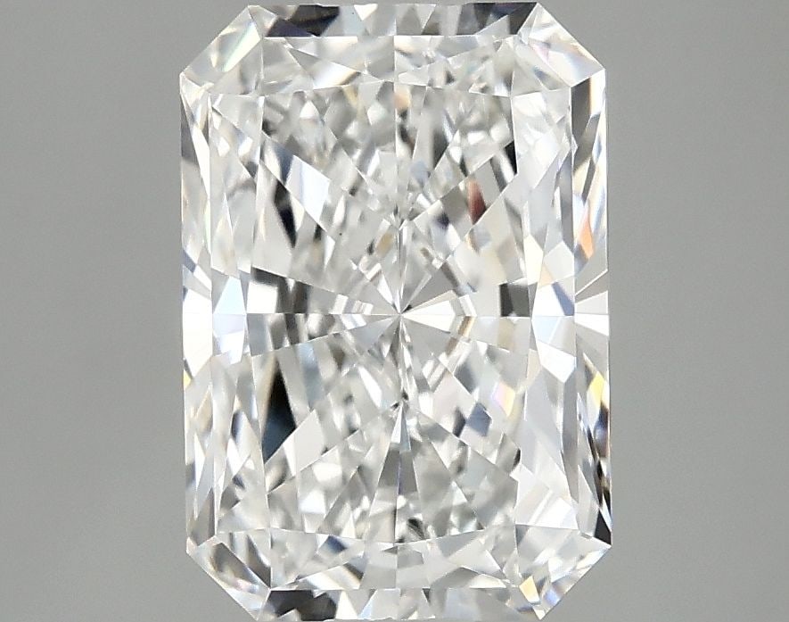 IGI Radiant 2.98ct E VVS2 - Loose Lab Diamond: IGI Radiant 2.98ct E VVS2 - Loose Lab Diamond Item Specifics: Source: This Is A Real Diamond Grown In A Lab Not Mined. Carat: 2.98 Cut: - Color: E Clarity: VVS2 Polish: EX Symmetry: EX Measurements: 1
