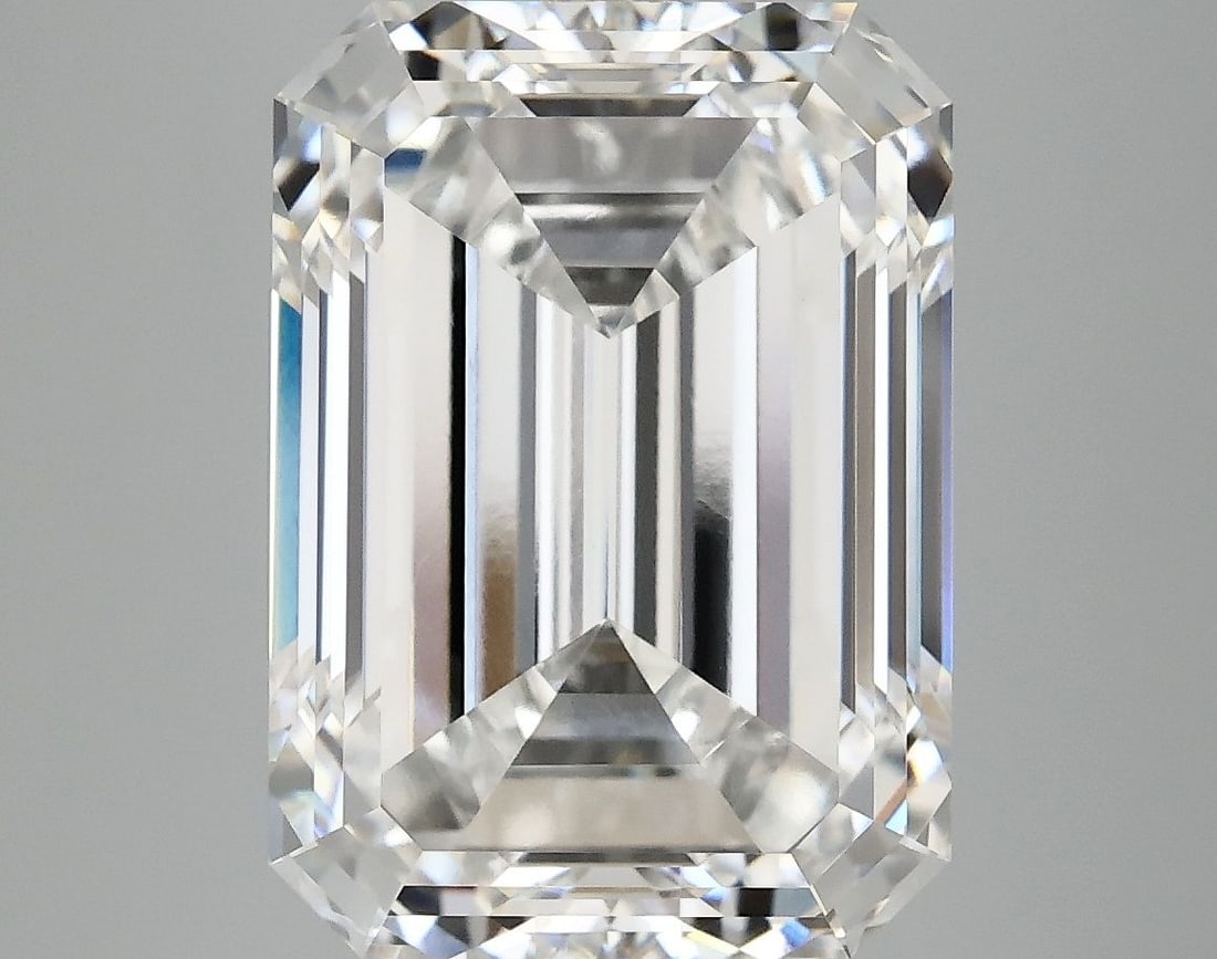 IGI Emerald 8.39ct F VVS2 - Loose Lab Diamond: IGI Emerald 8.39ct F VVS2 - Loose Lab Diamond Item Specifics: Source: This Is A Real Diamond Grown In A Lab Not Mined. Carat: 8.39 Cut: - Color: F Clarity: VVS2 Polish: EX Symmetry: EX Measurements: 1