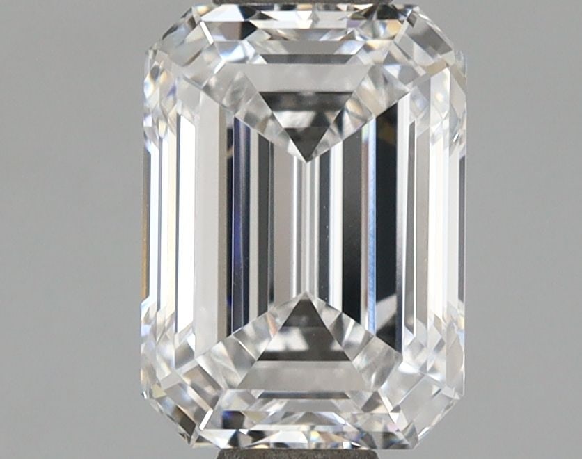 IGI Emerald 1.55ct D VVS1 - Loose Lab Diamond: IGI Emerald 1.55ct D VVS1 - Loose Lab Diamond Item Specifics: Source: This Is A Real Diamond Grown In A Lab Not Mined. Carat: 1.55 Cut: - Color: D Clarity: VVS1 Polish: EX Symmetry: EX Measurements: 7